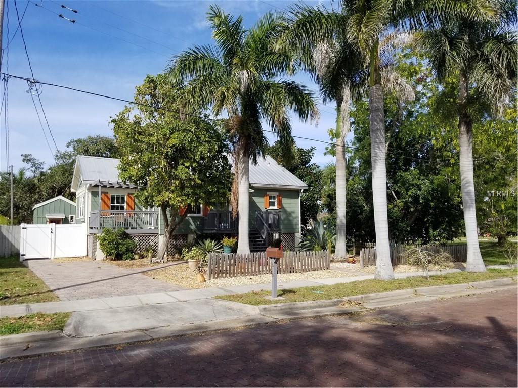 610 PALM AVENUE, PUNTA GORDA, Florida 33950, 2 Bedrooms Bedrooms, 7 Rooms Rooms,1 BathroomBathrooms,Residential,For sale,PALM,C7248175