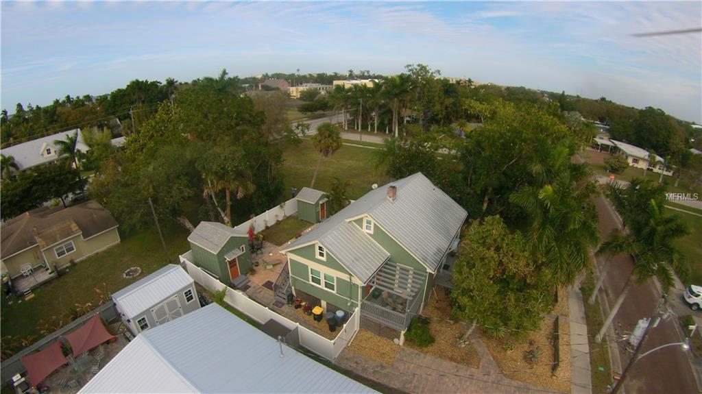 610 PALM AVENUE, PUNTA GORDA, Florida 33950, 2 Bedrooms Bedrooms, 7 Rooms Rooms,1 BathroomBathrooms,Residential,For sale,PALM,C7248175