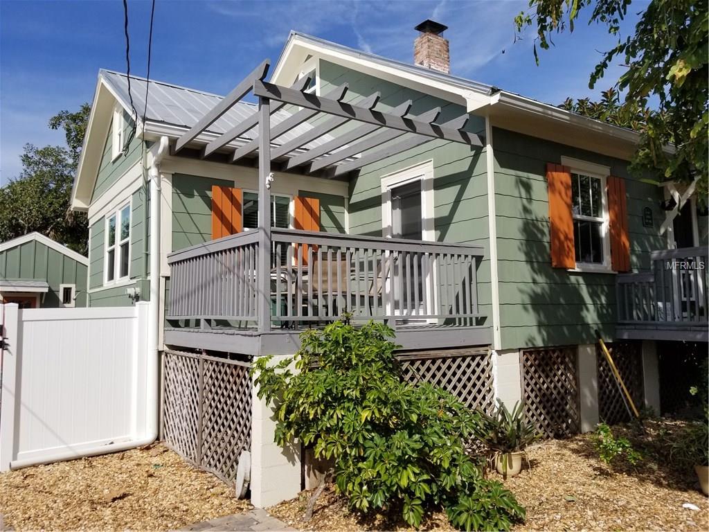 610 PALM AVENUE, PUNTA GORDA, Florida 33950, 2 Bedrooms Bedrooms, 7 Rooms Rooms,1 BathroomBathrooms,Residential,For sale,PALM,C7248175