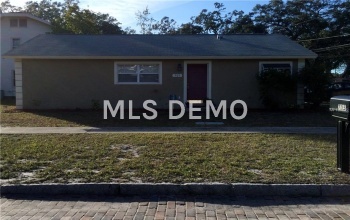 705 1ST STREET SE, LARGO, Florida 33771, 3 Bedrooms Bedrooms, 3 Rooms Rooms,2 BathroomsBathrooms,Residential,For sale,1ST,U7845548