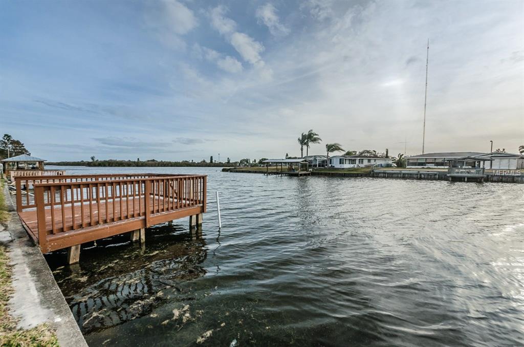 3140 JACKSON DRIVE, HOLIDAY, Florida 34691, 3 Bedrooms Bedrooms, 5 Rooms Rooms,2 BathroomsBathrooms,Residential,For sale,JACKSON,W7637414