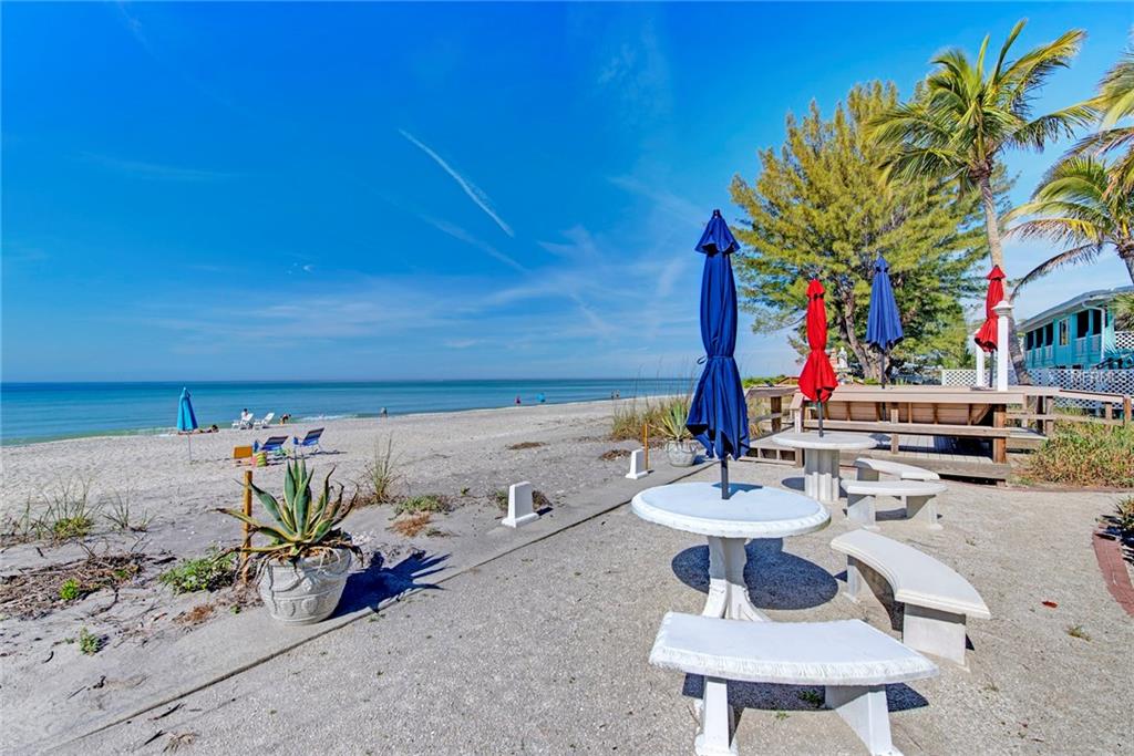 1480 GULF BOULEVARD, ENGLEWOOD, Florida 34223, 2 Bedrooms Bedrooms, 6 Rooms Rooms,2 BathroomsBathrooms,Residential,For sale,GULF,D5922969