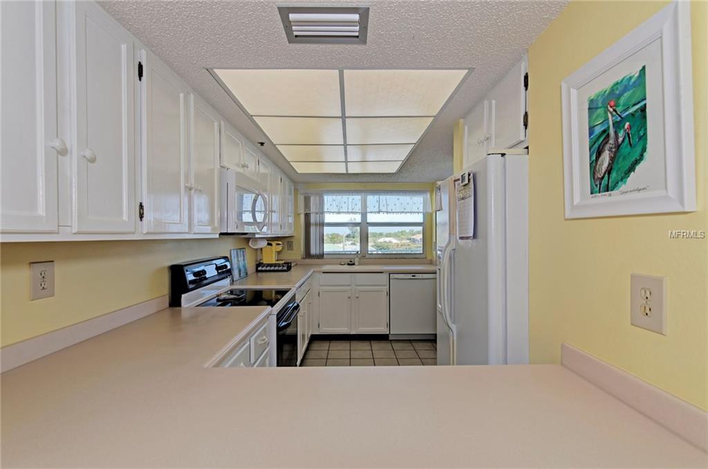 1480 GULF BOULEVARD, ENGLEWOOD, Florida 34223, 2 Bedrooms Bedrooms, 6 Rooms Rooms,2 BathroomsBathrooms,Residential,For sale,GULF,D5922969