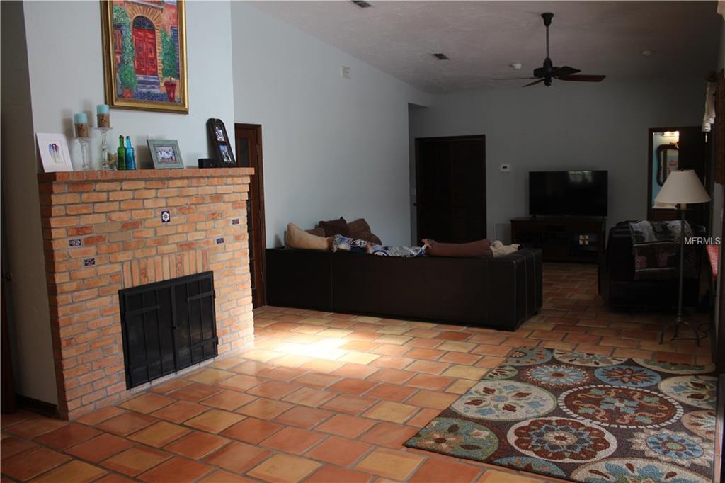 2404 72ND STREET CIRCLE W, BRADENTON, Florida 34209, 5 Bedrooms Bedrooms, 8 Rooms Rooms,3 BathroomsBathrooms,Residential,For sale,72ND STREET,A4209926