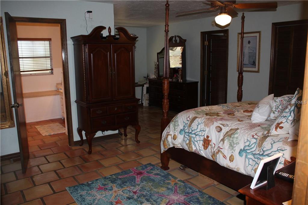 2404 72ND STREET CIRCLE W, BRADENTON, Florida 34209, 5 Bedrooms Bedrooms, 8 Rooms Rooms,3 BathroomsBathrooms,Residential,For sale,72ND STREET,A4209926