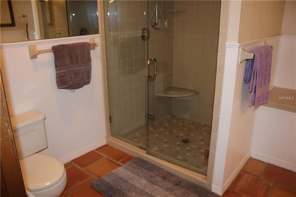 2404 72ND STREET CIRCLE W, BRADENTON, Florida 34209, 5 Bedrooms Bedrooms, 8 Rooms Rooms,3 BathroomsBathrooms,Residential,For sale,72ND STREET,A4209926