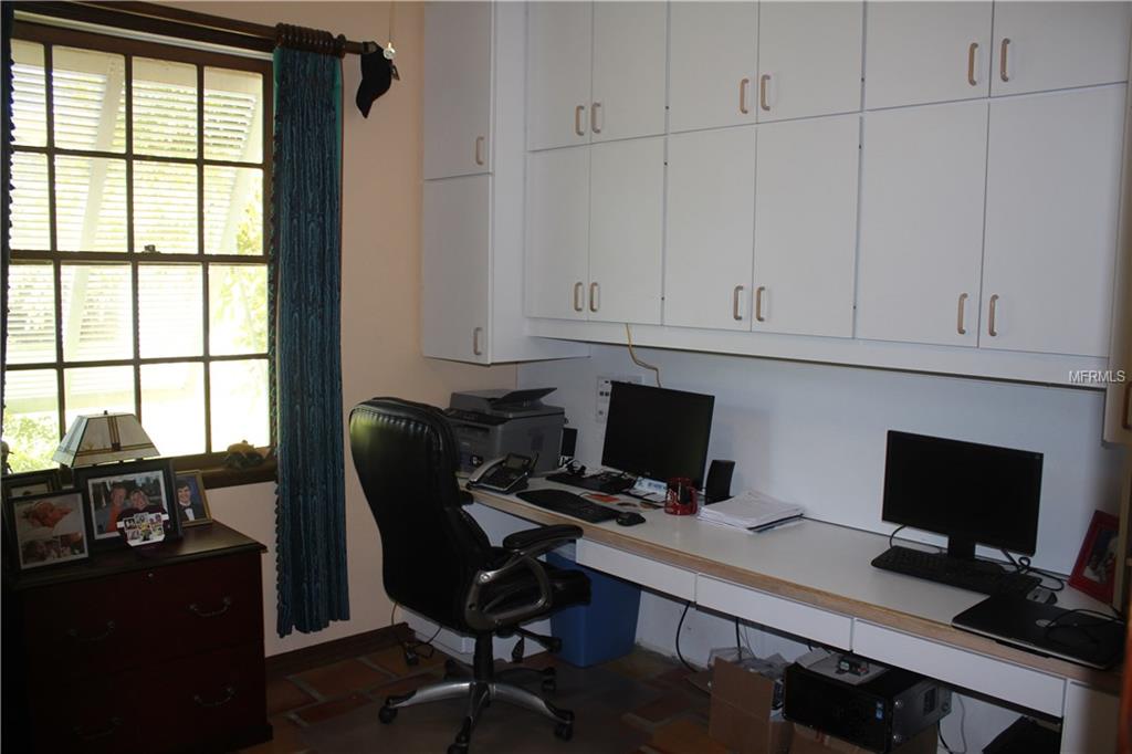 2404 72ND STREET CIRCLE W, BRADENTON, Florida 34209, 5 Bedrooms Bedrooms, 8 Rooms Rooms,3 BathroomsBathrooms,Residential,For sale,72ND STREET,A4209926