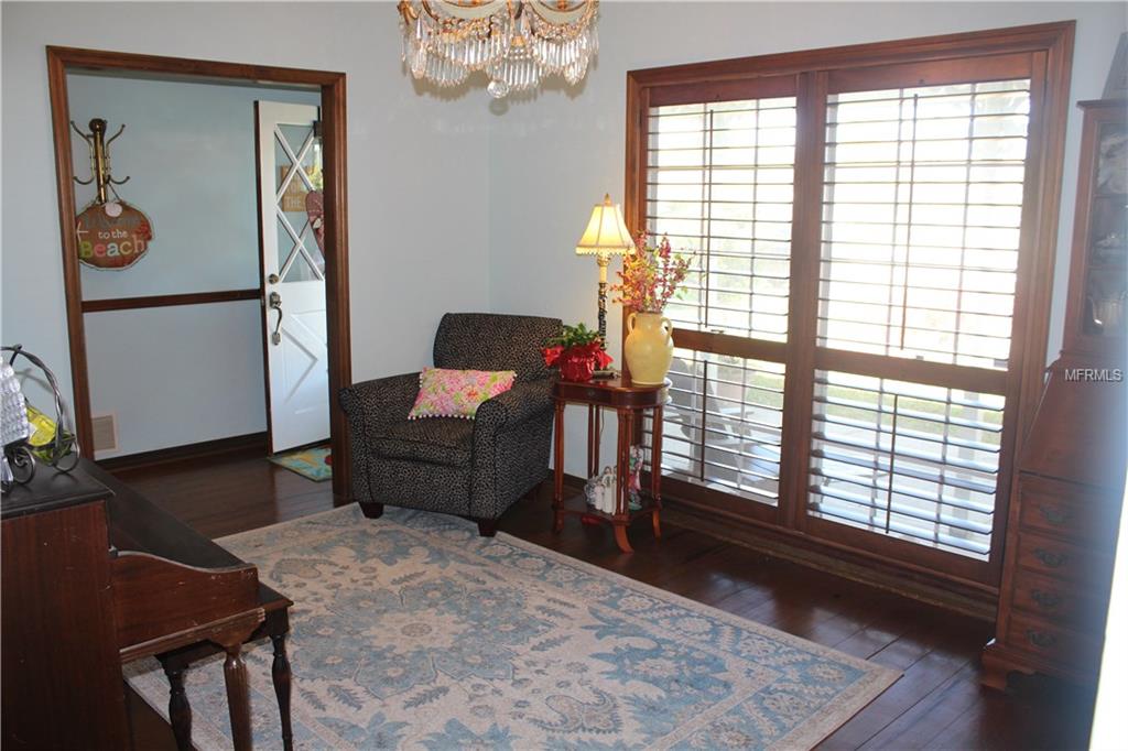 2404 72ND STREET CIRCLE W, BRADENTON, Florida 34209, 5 Bedrooms Bedrooms, 8 Rooms Rooms,3 BathroomsBathrooms,Residential,For sale,72ND STREET,A4209926