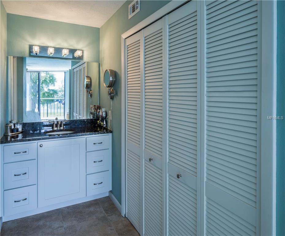 2530 GARY CIRCLE, DUNEDIN, Florida 34698, 2 Bedrooms Bedrooms, 5 Rooms Rooms,2 BathroomsBathrooms,Residential,For sale,GARY,U7847576