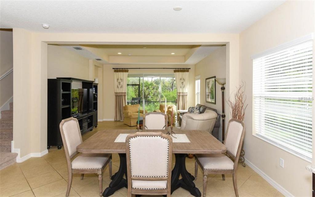 11106 BLUE MAGNOLIA LANE, PARRISH, Florida 34219, 4 Bedrooms Bedrooms, 11 Rooms Rooms,2 BathroomsBathrooms,Residential,For sale,BLUE MAGNOLIA,A4195774