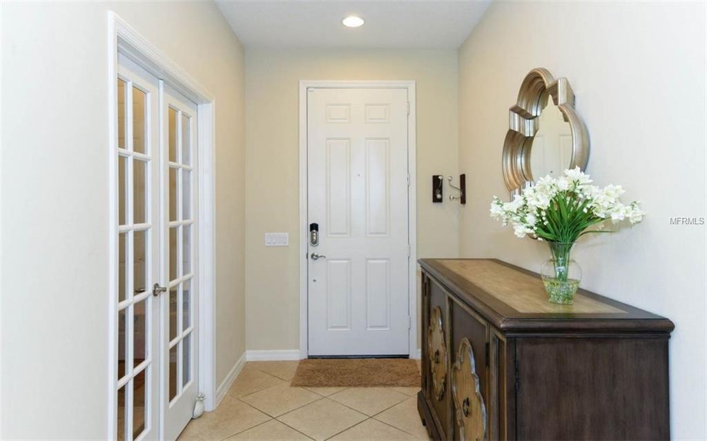 11106 BLUE MAGNOLIA LANE, PARRISH, Florida 34219, 4 Bedrooms Bedrooms, 11 Rooms Rooms,2 BathroomsBathrooms,Residential,For sale,BLUE MAGNOLIA,A4195774