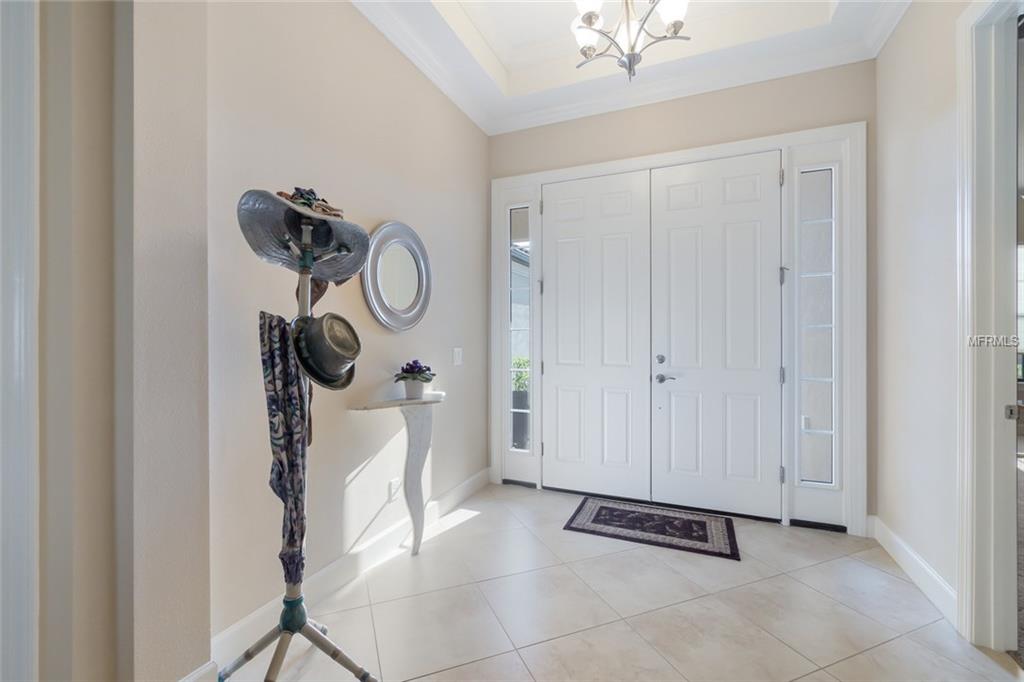 5120 TIVOLI RUN, BRADENTON, Florida 34211, 3 Bedrooms Bedrooms, 8 Rooms Rooms,3 BathroomsBathrooms,Residential,For sale,TIVOLI,A4198171