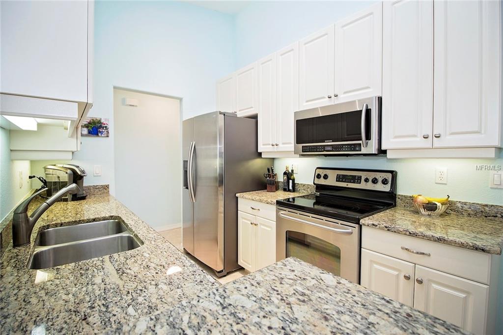 960 COOPER STREET, VENICE, Florida 34285, 3 Bedrooms Bedrooms, 8 Rooms Rooms,2 BathroomsBathrooms,Residential,For sale,COOPER,A4201544