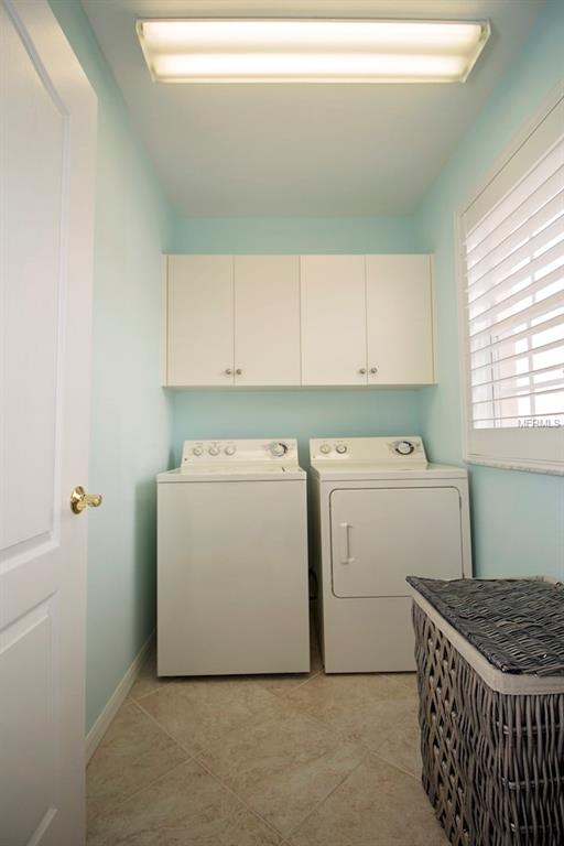 960 COOPER STREET, VENICE, Florida 34285, 3 Bedrooms Bedrooms, 8 Rooms Rooms,2 BathroomsBathrooms,Residential,For sale,COOPER,A4201544