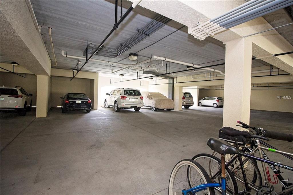 960 COOPER STREET, VENICE, Florida 34285, 3 Bedrooms Bedrooms, 8 Rooms Rooms,2 BathroomsBathrooms,Residential,For sale,COOPER,A4201544