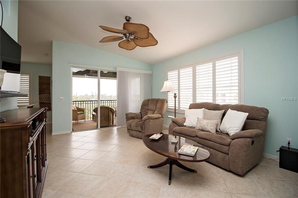 960 COOPER STREET, VENICE, Florida 34285, 3 Bedrooms Bedrooms, 8 Rooms Rooms,2 BathroomsBathrooms,Residential,For sale,COOPER,A4201544