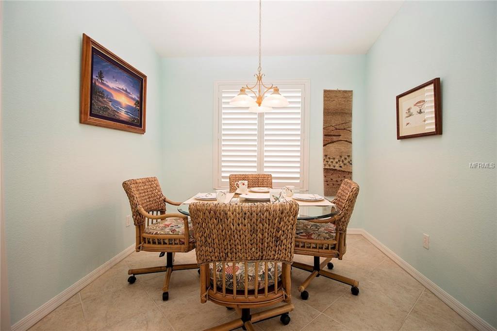 960 COOPER STREET, VENICE, Florida 34285, 3 Bedrooms Bedrooms, 8 Rooms Rooms,2 BathroomsBathrooms,Residential,For sale,COOPER,A4201544