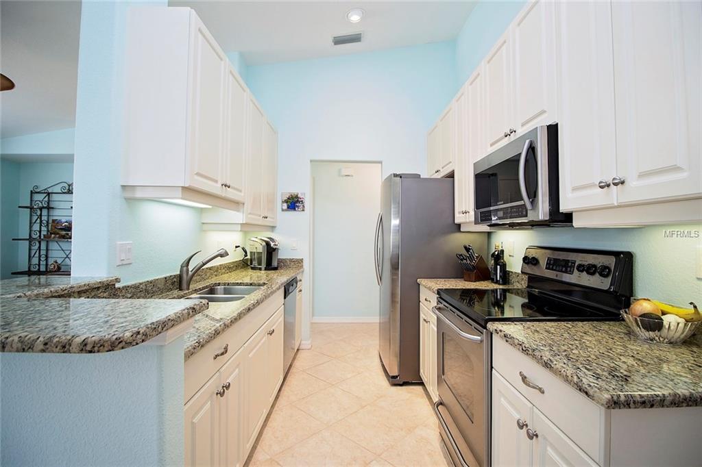 960 COOPER STREET, VENICE, Florida 34285, 3 Bedrooms Bedrooms, 8 Rooms Rooms,2 BathroomsBathrooms,Residential,For sale,COOPER,A4201544