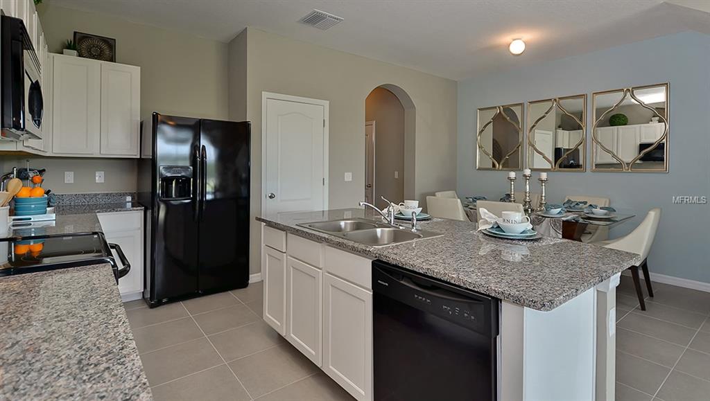 8939 INDIGO TRAIL LOOP, RIVERVIEW, Florida 33578, 3 Bedrooms Bedrooms, 3 Rooms Rooms,2 BathroomsBathrooms,Residential,For sale,INDIGO TRAIL,T2921413