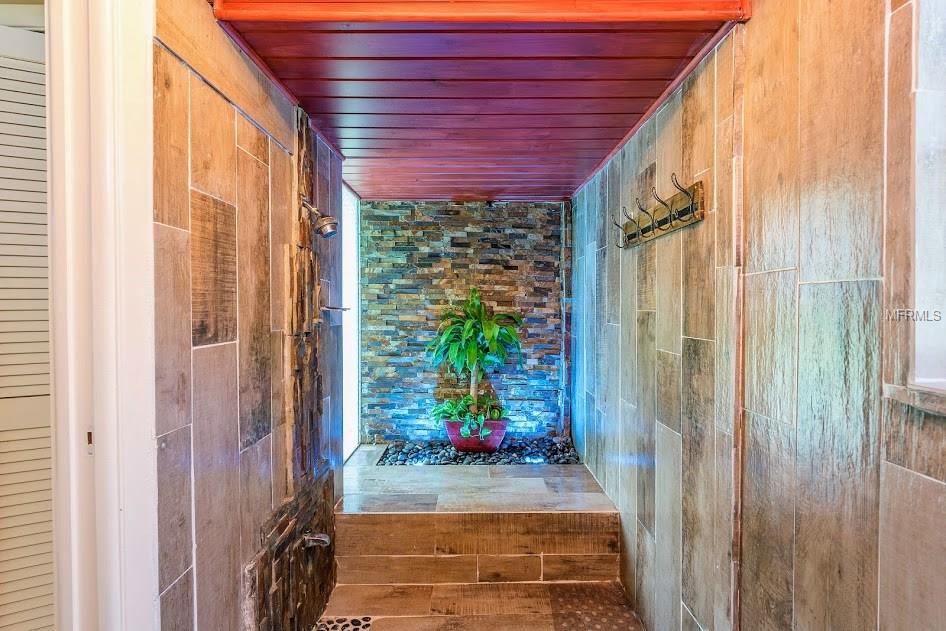 2265 BELLEAIR ROAD, CLEARWATER, Florida 33764, 4 Bedrooms Bedrooms, 3 Rooms Rooms,3 BathroomsBathrooms,Residential,For sale,BELLEAIR,U7845020