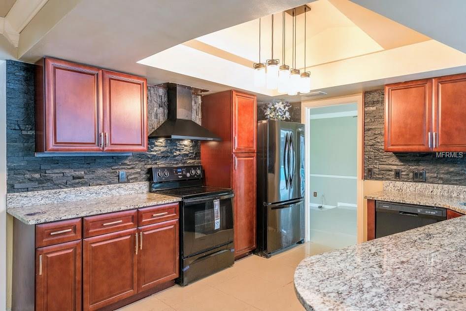 2265 BELLEAIR ROAD, CLEARWATER, Florida 33764, 4 Bedrooms Bedrooms, 3 Rooms Rooms,3 BathroomsBathrooms,Residential,For sale,BELLEAIR,U7845020