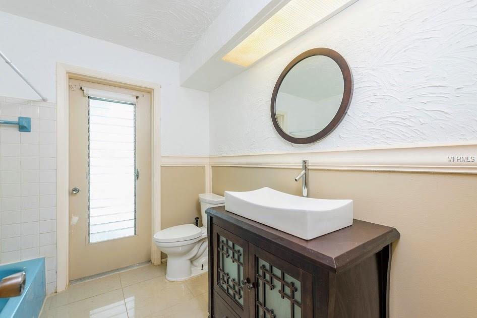 2265 BELLEAIR ROAD, CLEARWATER, Florida 33764, 4 Bedrooms Bedrooms, 3 Rooms Rooms,3 BathroomsBathrooms,Residential,For sale,BELLEAIR,U7845020