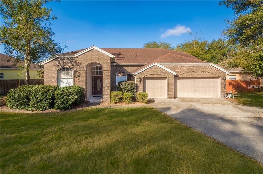 1418 VALLEY PINE CIRCLE, APOPKA, Florida 32712, 4 Bedrooms Bedrooms, 7 Rooms Rooms,2 BathroomsBathrooms,Residential,For sale,VALLEY PINE,O5558596