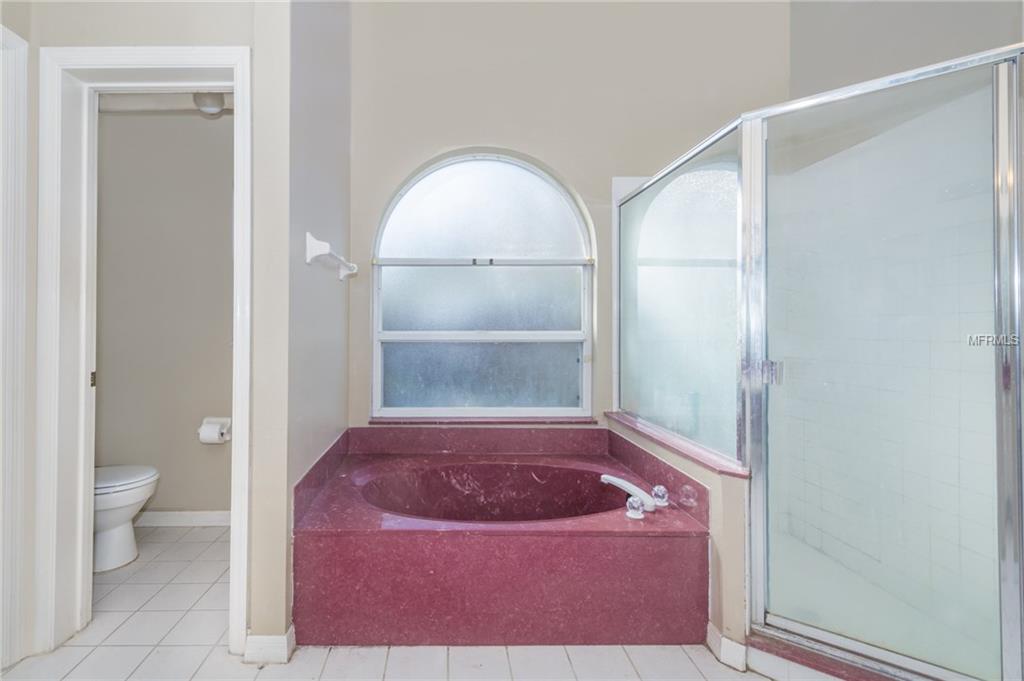 1418 VALLEY PINE CIRCLE, APOPKA, Florida 32712, 4 Bedrooms Bedrooms, 7 Rooms Rooms,2 BathroomsBathrooms,Residential,For sale,VALLEY PINE,O5558596