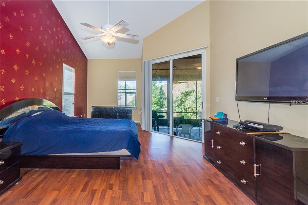 1418 VALLEY PINE CIRCLE, APOPKA, Florida 32712, 4 Bedrooms Bedrooms, 7 Rooms Rooms,2 BathroomsBathrooms,Residential,For sale,VALLEY PINE,O5558596