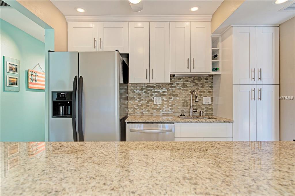 2980 N BEACH ROAD, ENGLEWOOD, Florida 34223, 2 Bedrooms Bedrooms, 4 Rooms Rooms,2 BathroomsBathrooms,Residential,For sale,BEACH,D5922970