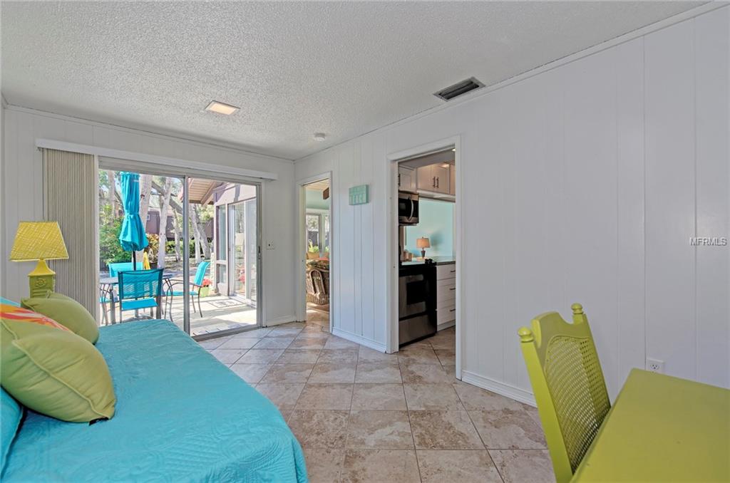 2980 N BEACH ROAD, ENGLEWOOD, Florida 34223, 2 Bedrooms Bedrooms, 4 Rooms Rooms,2 BathroomsBathrooms,Residential,For sale,BEACH,D5922970