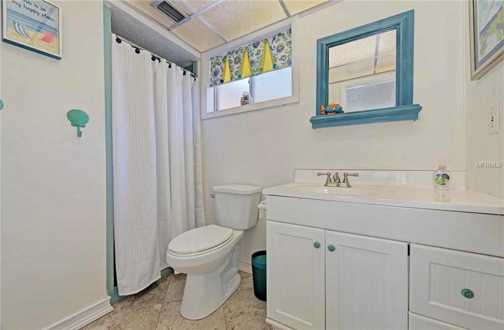 2980 N BEACH ROAD, ENGLEWOOD, Florida 34223, 2 Bedrooms Bedrooms, 4 Rooms Rooms,2 BathroomsBathrooms,Residential,For sale,BEACH,D5922970