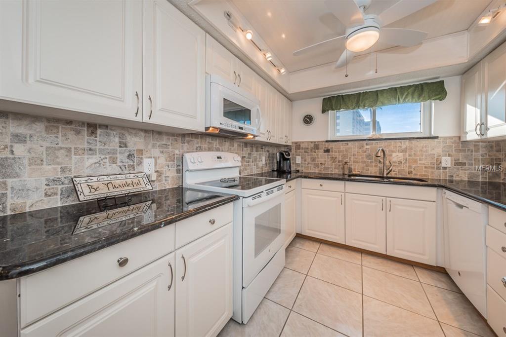 1401 GULF BOULEVARD, CLEARWATER BEACH, Florida 33767, 3 Bedrooms Bedrooms, 7 Rooms Rooms,2 BathroomsBathrooms,Residential,For sale,GULF,U7847498