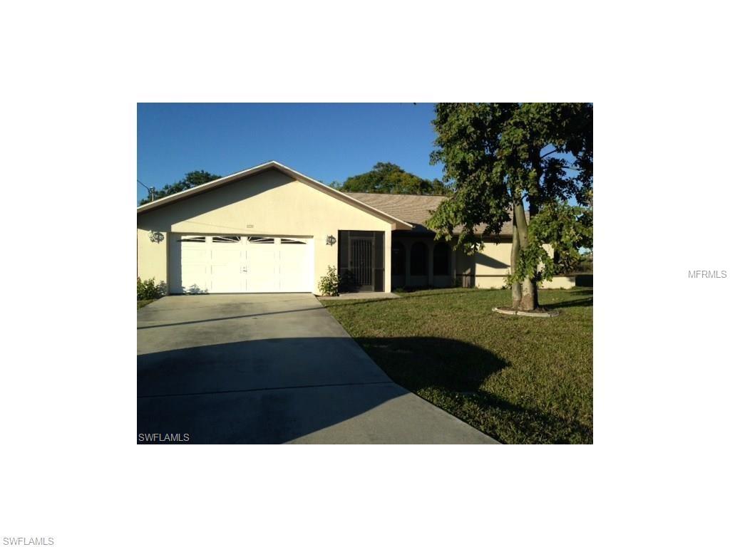 1233 SE 40TH STREET, CAPE CORAL, Florida 33904, 3 Bedrooms Bedrooms, 5 Rooms Rooms,2 BathroomsBathrooms,Residential,For sale,40TH,A4183123