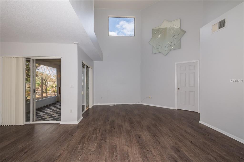 239 SEVILLE POINTE AVENUE, ORLANDO, Florida 32807, 4 Bedrooms Bedrooms, 7 Rooms Rooms,2 BathroomsBathrooms,Residential,For sale,SEVILLE POINTE,O5559305