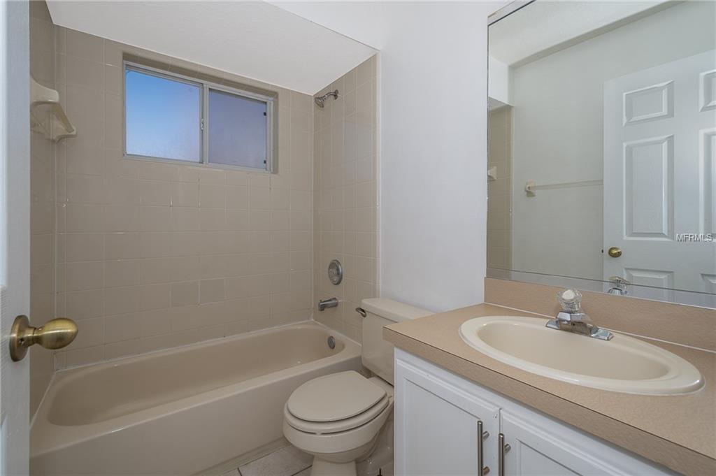 239 SEVILLE POINTE AVENUE, ORLANDO, Florida 32807, 4 Bedrooms Bedrooms, 7 Rooms Rooms,2 BathroomsBathrooms,Residential,For sale,SEVILLE POINTE,O5559305