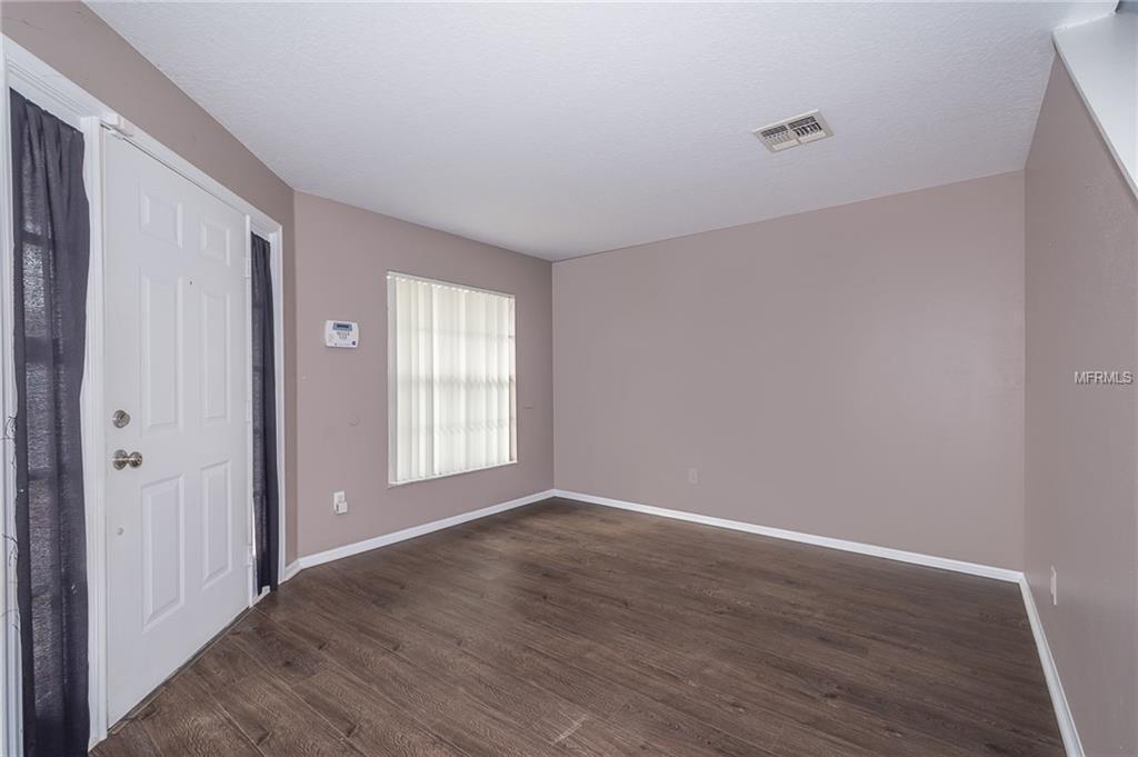 239 SEVILLE POINTE AVENUE, ORLANDO, Florida 32807, 4 Bedrooms Bedrooms, 7 Rooms Rooms,2 BathroomsBathrooms,Residential,For sale,SEVILLE POINTE,O5559305