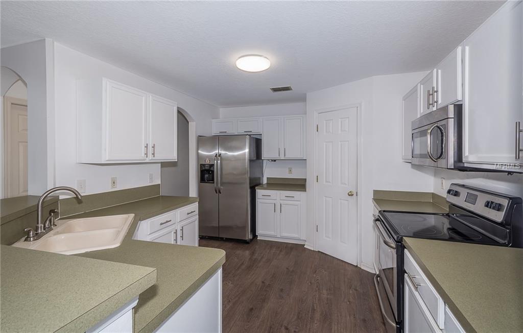 239 SEVILLE POINTE AVENUE, ORLANDO, Florida 32807, 4 Bedrooms Bedrooms, 7 Rooms Rooms,2 BathroomsBathrooms,Residential,For sale,SEVILLE POINTE,O5559305