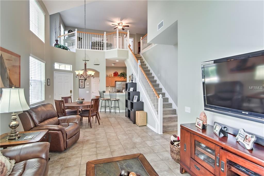 1648 FIELDFARE COURT, DUNEDIN, Florida 34698, 3 Bedrooms Bedrooms, 8 Rooms Rooms,2 BathroomsBathrooms,Residential,For sale,FIELDFARE,T2926459