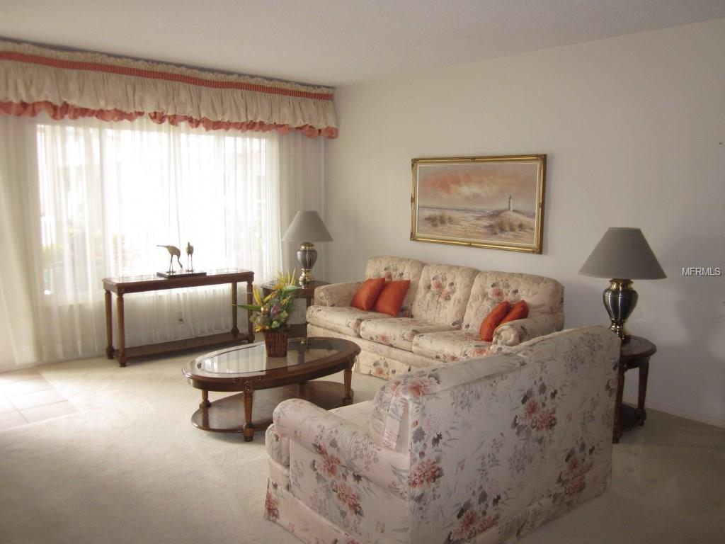 2450 CANADIAN WAY, CLEARWATER, Florida 33763, 2 Bedrooms Bedrooms, 5 Rooms Rooms,2 BathroomsBathrooms,Residential,For sale,CANADIAN,U7847078