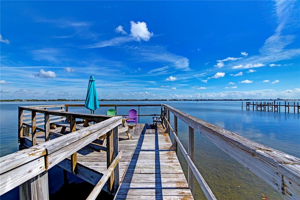 5031 N BEACH ROAD, ENGLEWOOD, Florida 34223, 2 Bedrooms Bedrooms, 8 Rooms Rooms,2 BathroomsBathrooms,Residential,For sale,BEACH,D5922971