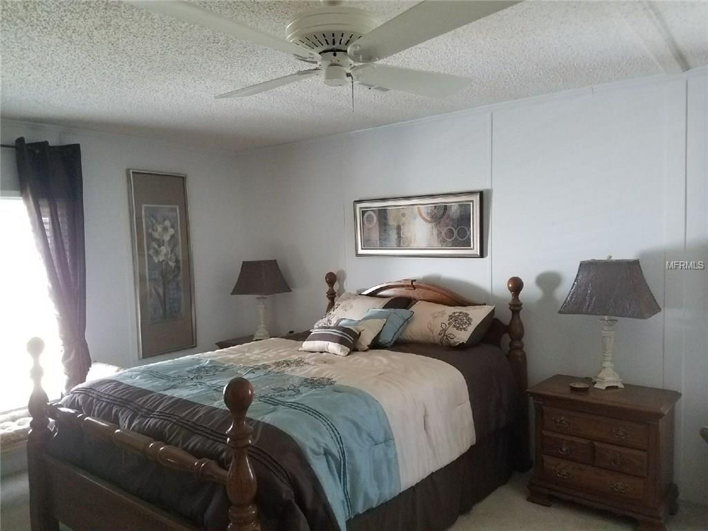 117 BERMUDA WAY, NORTH PORT, Florida 34287, 2 Bedrooms Bedrooms, 3 Rooms Rooms,2 BathroomsBathrooms,Residential,For sale,BERMUDA,A4209929