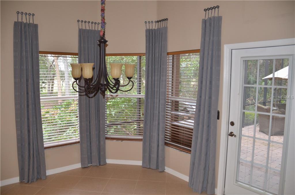 881 WHITE IVEY COURT, APOPKA, Florida 32712, 3 Bedrooms Bedrooms, 9 Rooms Rooms,2 BathroomsBathrooms,Residential,For sale,WHITE IVEY,O5561779