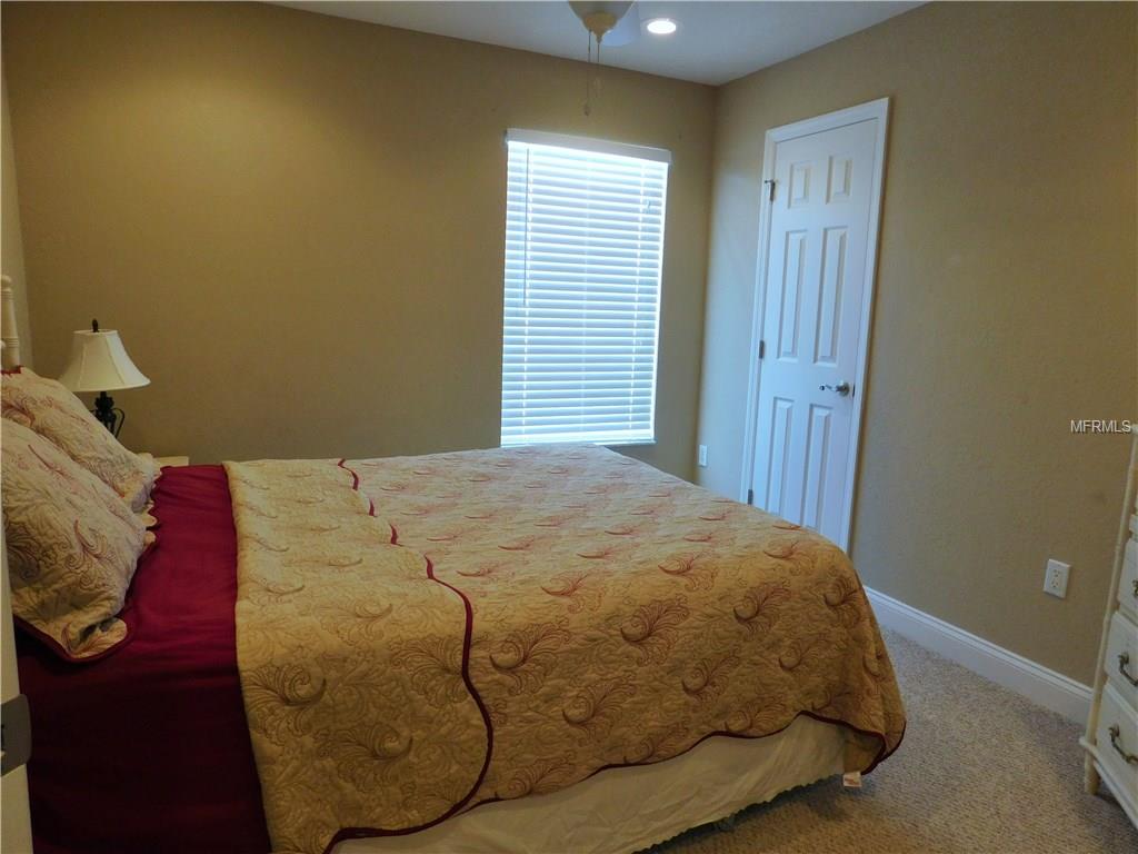 6878 SHIMMERING DRIVE, LAKELAND, Florida 33813, 5 Bedrooms Bedrooms, 8 Rooms Rooms,2 BathroomsBathrooms,Residential,For sale,SHIMMERING,L4720009