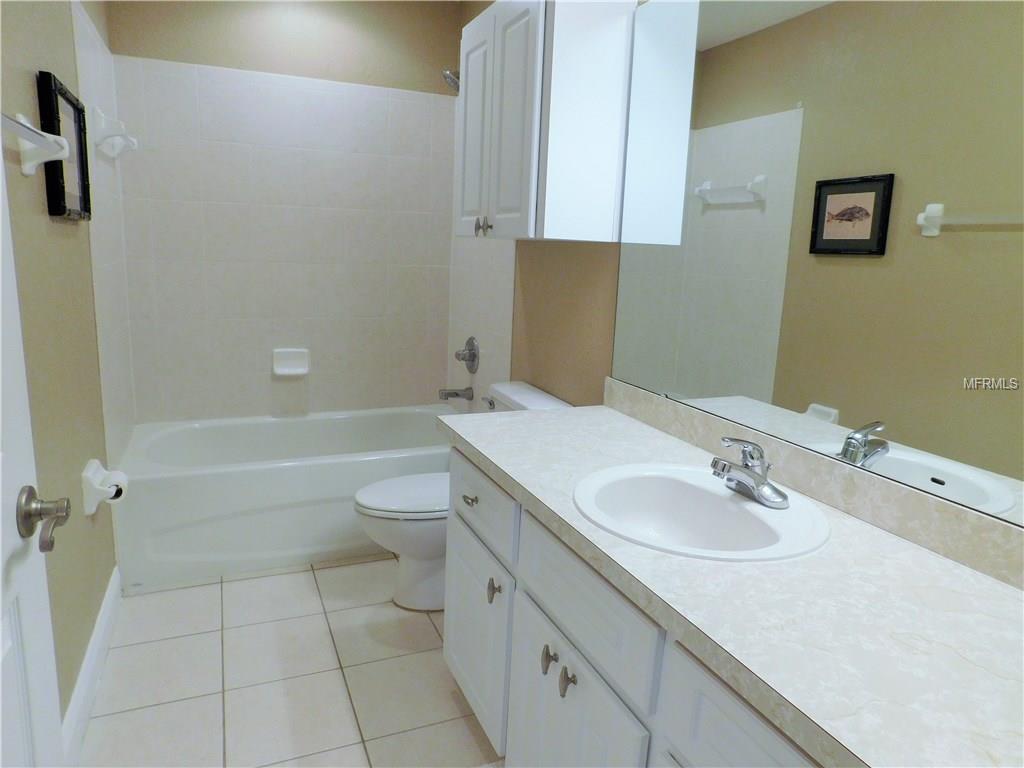 6878 SHIMMERING DRIVE, LAKELAND, Florida 33813, 5 Bedrooms Bedrooms, 8 Rooms Rooms,2 BathroomsBathrooms,Residential,For sale,SHIMMERING,L4720009