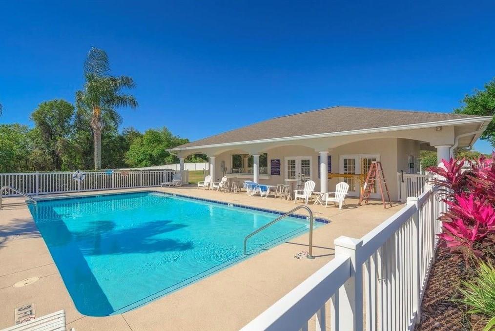 6878 SHIMMERING DRIVE, LAKELAND, Florida 33813, 5 Bedrooms Bedrooms, 8 Rooms Rooms,2 BathroomsBathrooms,Residential,For sale,SHIMMERING,L4720009