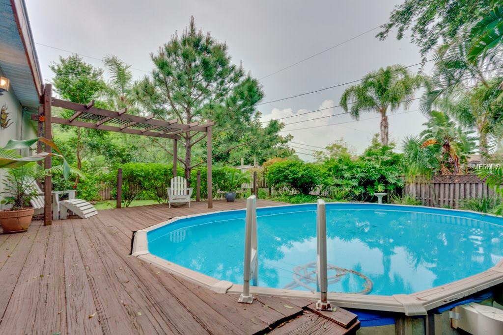 501 35TH AVENUE NE, ST PETERSBURG, Florida 33704, 3 Bedrooms Bedrooms, 7 Rooms Rooms,2 BathroomsBathrooms,Residential,For sale,35TH,U7826770