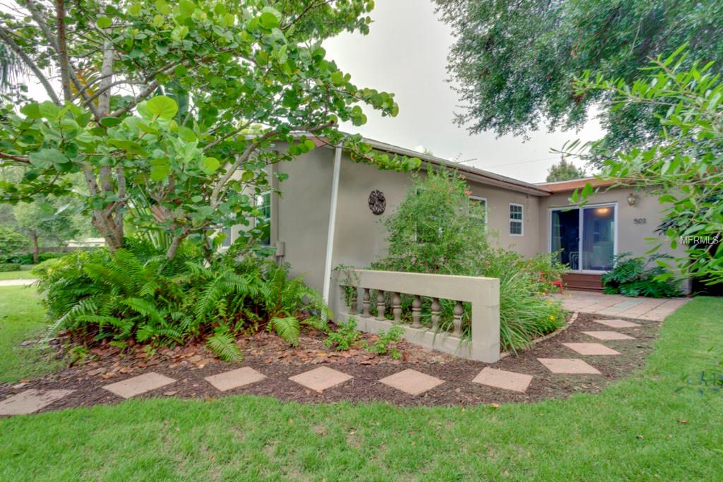 501 35TH AVENUE NE, ST PETERSBURG, Florida 33704, 3 Bedrooms Bedrooms, 7 Rooms Rooms,2 BathroomsBathrooms,Residential,For sale,35TH,U7826770
