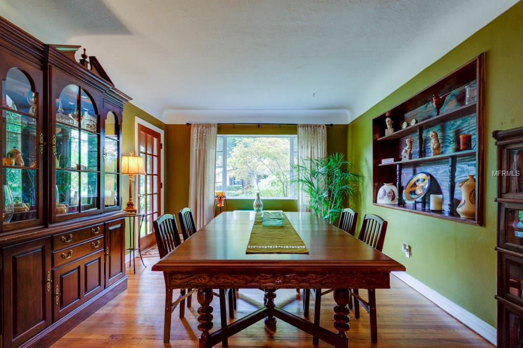 501 35TH AVENUE NE, ST PETERSBURG, Florida 33704, 3 Bedrooms Bedrooms, 7 Rooms Rooms,2 BathroomsBathrooms,Residential,For sale,35TH,U7826770