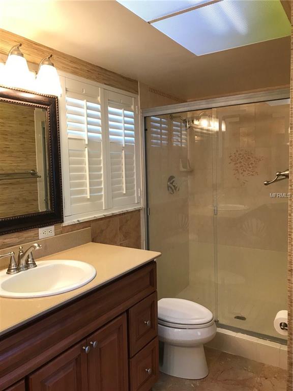 1226 79TH STREET S, ST PETERSBURG, Florida 33707, 4 Bedrooms Bedrooms, 7 Rooms Rooms,2 BathroomsBathrooms,Residential,For sale,79TH,U7836685